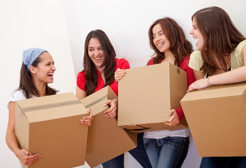 Clean and practical storage space in Edgware for furniture and boxes
