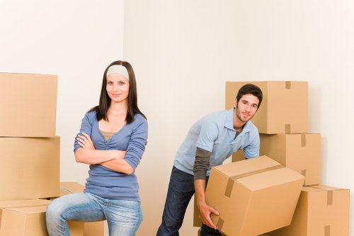 Free quote policy for a local removal van service
