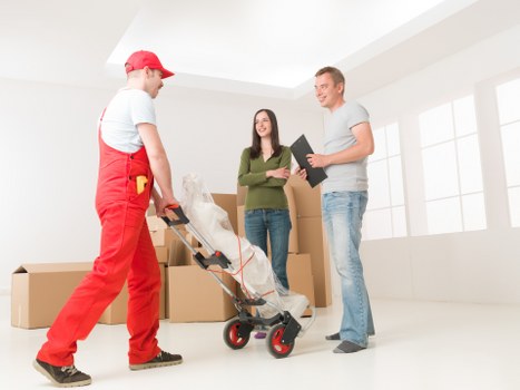 Local business delivery and collection service in Edgware