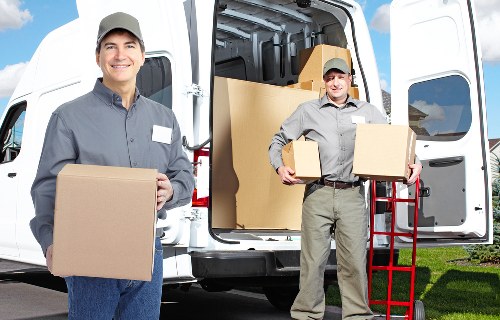 Man and van support for residential and business moves in Edgware