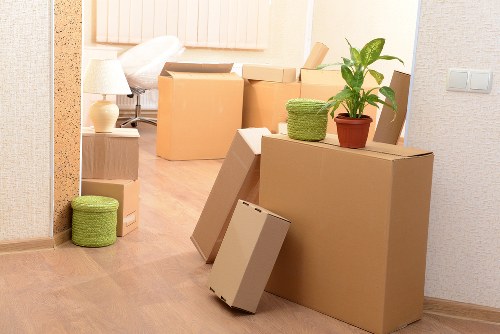 Local house removals support for families and tenants in Edgware